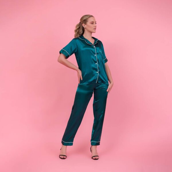 Satin T-shirt & Short Pyjama - Image 6