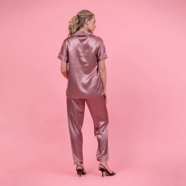 Satin T-shirt & Short Pyjama - Image 9